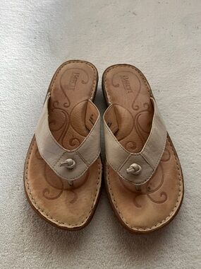 Born Leather Flip Flops, Women’s 8